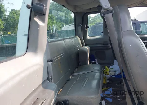 2002 Ford F-250 Lariat/Xl/Xlt из США, поврежденный, VIN 1FTNX21FX2EB50378